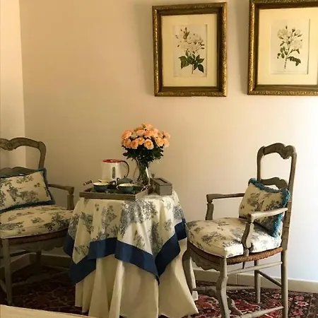 Oeamea Феллине